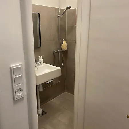 Apartment Lovely In C